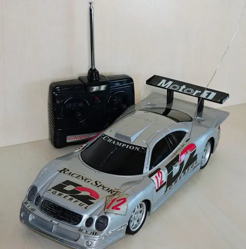 Miniatura Mercedes CLK-GTR 1:15 - Controle Remoto Raridade