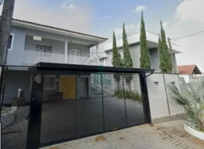Casa alto padrão no centro - Águas de São Pedro