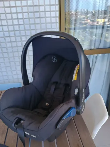 Bebê conforto maxi cosi citi