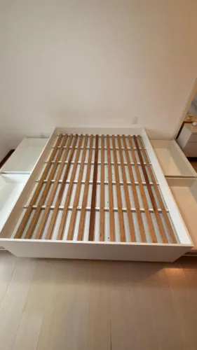 Box c/ gaveteiro para cama queen.