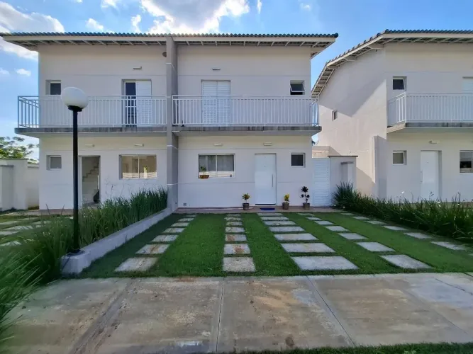 Casa com 2 dormitórios à venda, 70 m² por R$ 400.000,00 - Chácara do Carmo - Vargem Grande