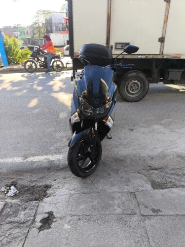 Vendo moto nmax 160c 2020
