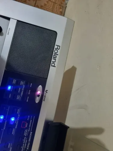 Troco Roland Prelude seminovo por PSR S910 ou similar (Alterei o preço só essa semana!)
