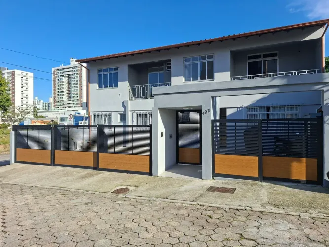 Alugo kitinet Jardim Atlântico