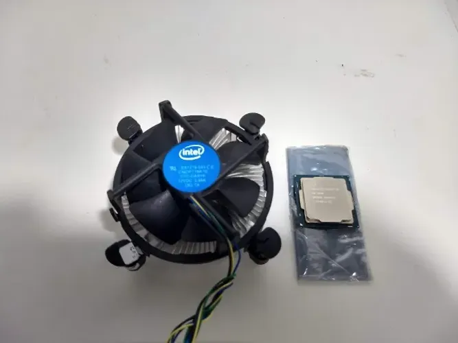 Processador i5 7400 com cooler box, funcionando 100%