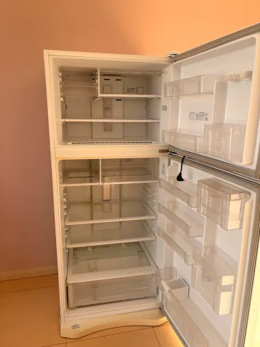 Geladeira Electrolux 557 L
