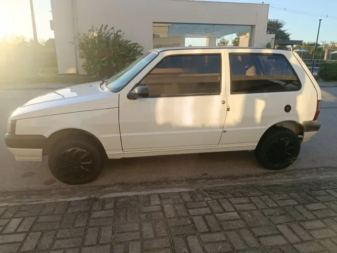 Fiat Uno Mille 1.0 Fire/ F.flex/ Economy 2P 2012