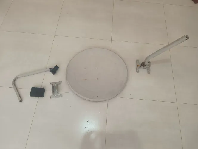 Antena digital + receptor,usado em excelentes condições