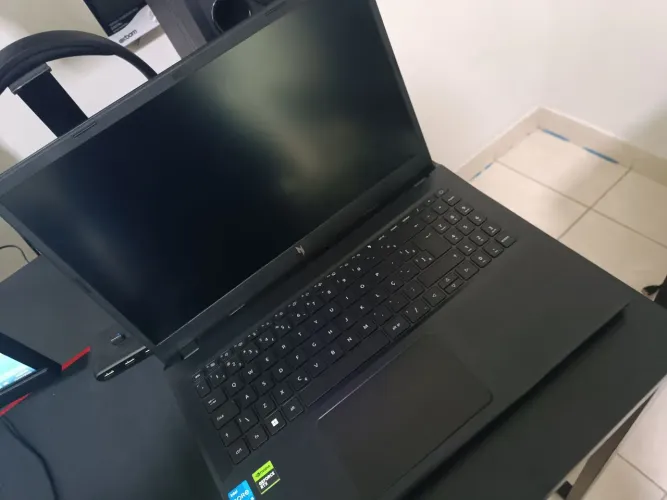 Vendo Notebook gamer Acer v15