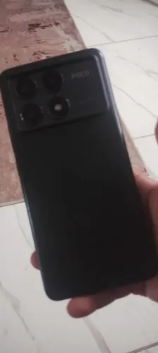 Celular poco