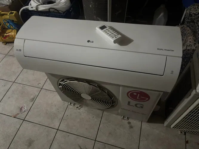 Ar condicionado split LG dual inverter 12000 BTU/h 