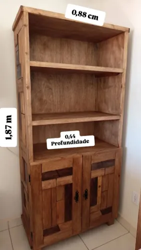 Cristaleira rústica