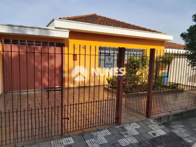 Maravilhosa casa térrea de 04 dormitórios no Bela Vista.