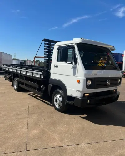 Vw delivery 9160 carroceria 2015