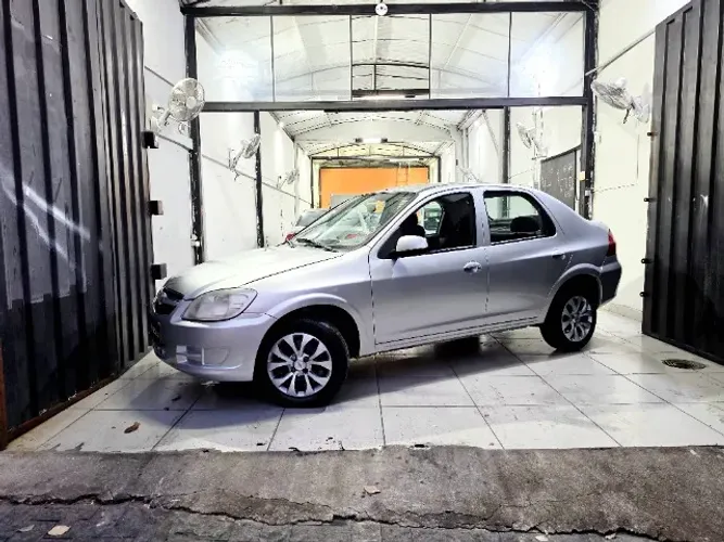 Chevrolet Prisma Sed. Maxx/ LT 1.4 8V Econof. 4P 2012