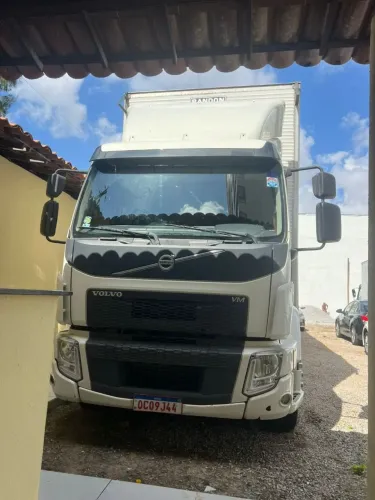 VOLVO VM 330 8X2R<br>2021/2021