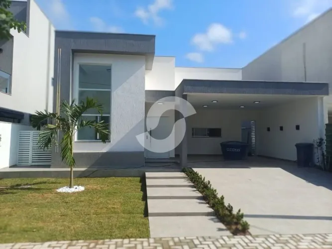 Casa com 2 quartos, 1 suíte e 1 escritório, 2 vagas no Alphaville à venda, 169 m² por R$ 1
