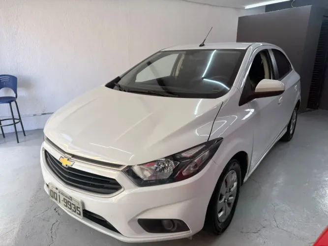 Chevrolet Onix Hatch LT 1.0 8V Flex Mec. 4P 2019