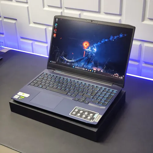 Notebook Lenovo Gaming 3, i5 10th, 16GB RAM, SSD 256GB