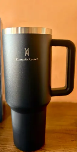 Copo Térmico Romantic Crown 40oz 1,12L Premium Preto + Canudo