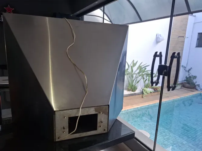 Vendo coifa de inox com depurador