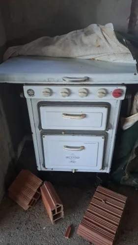 Fogão antigo