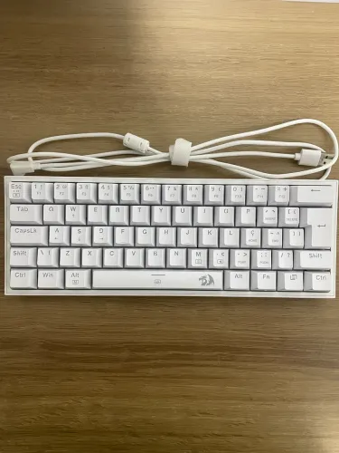 Teclado Mecânico Redragon Fizz RGB 