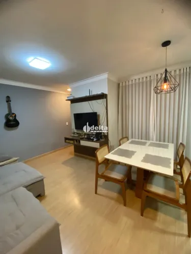 Apartamento com 2 quartos sendo 1 suíte disponível no bairro Roosevelt em Uberlândia - MG.