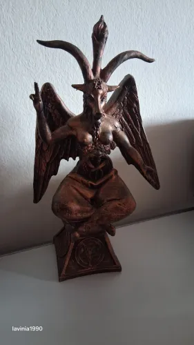 Estatueta Baphomet