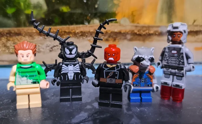 Lego bonecos originais