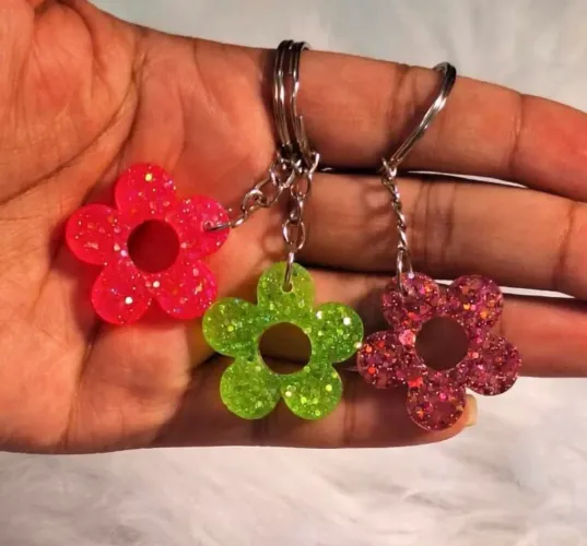 Chaveiro de Resina Flor Colorida Personalizado | Novo
