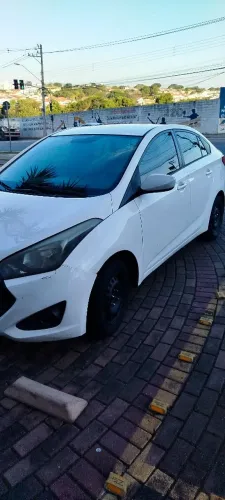 Hyundai HB20S C.style/c.plus1.6 Flex 16V Aut. 4P 2015