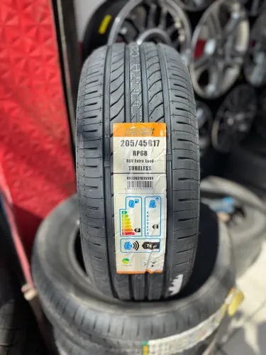 Pneu Novo 205/45/17 GOLDEN (Entrego instalado)