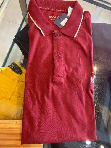 Camisa polo vermelha
