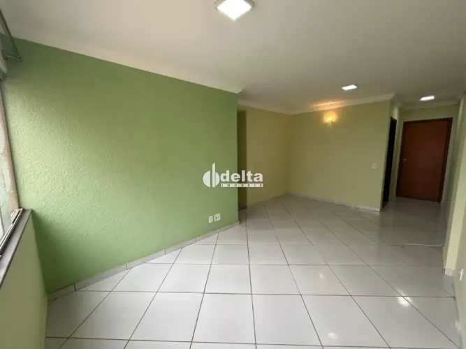 Apartamento com 3 quarto sendo 1 suíte disponível para venda no bairro Martins em Uberlând
