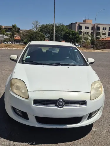 Fiat Bravo Essence 1.8 Flex 16V 5P 2012