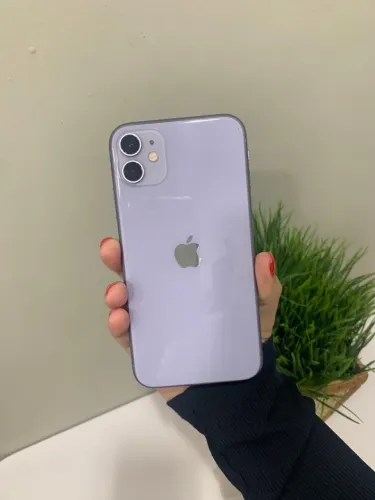 IPHONE 11 128 GB lilás
