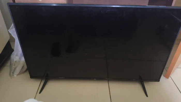 Tv TCL 50" com Defeito Tela