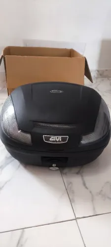 Baú givi 47 L simply