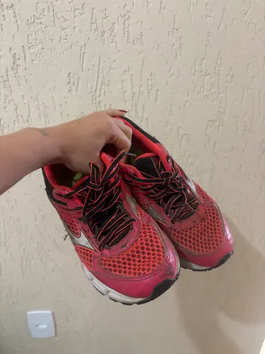 Tênis Mizuno TAM 36