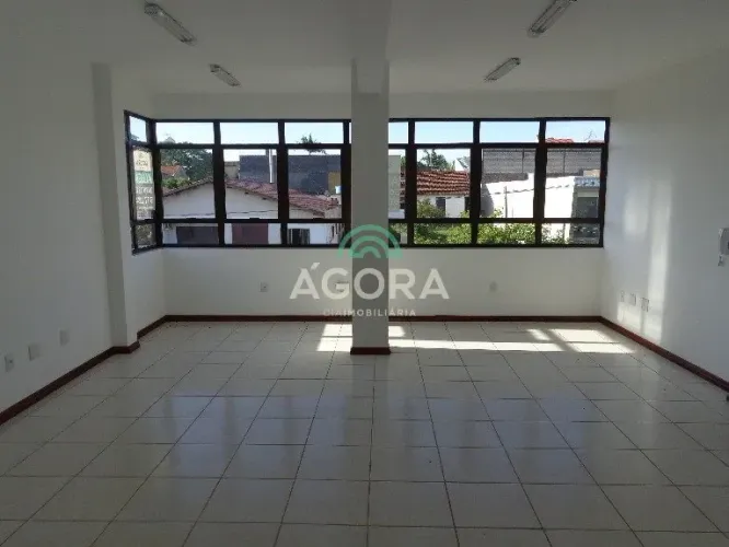 Sala comercial com 35m²