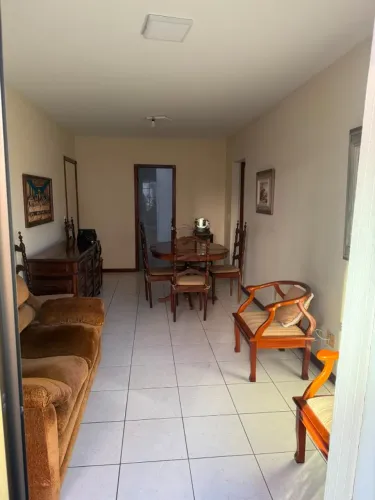 ALUGA-SE APARTAMENTO EM ITAPUÃ