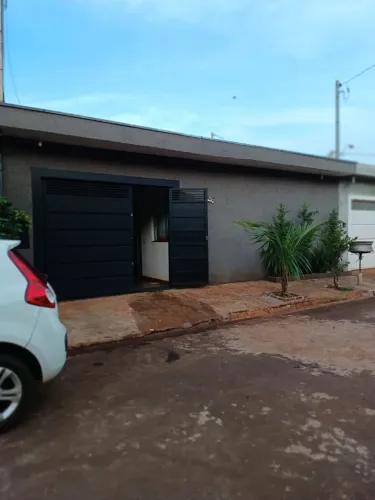 Vende-se essa casa