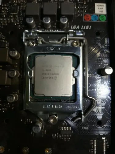 kit i5 8600k + Biostar H310MHD PRO (v6) + Cooler LGA 115 (negocio)