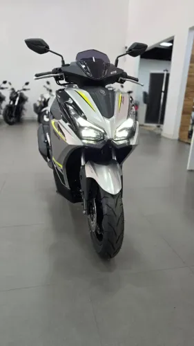 Yamaha Aerox 160 ABS Connected