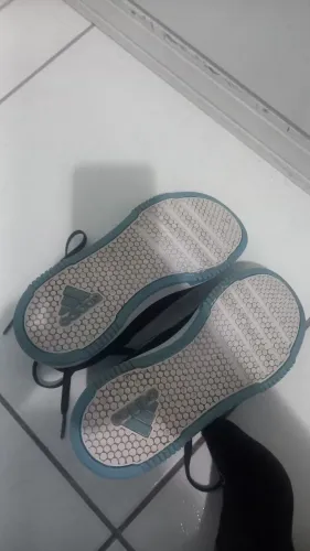 Tênis Adidas infantil