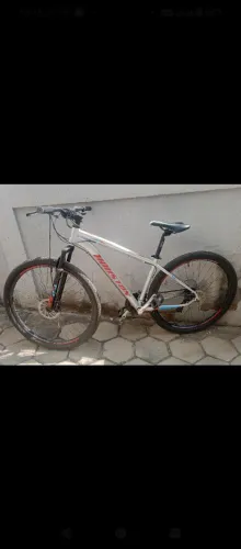 Vendo bicicleta, Houston semi nova !