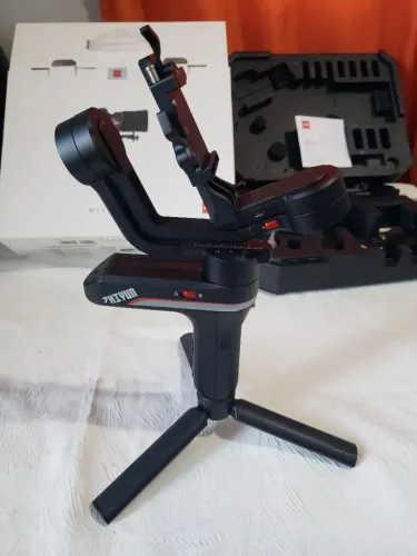 Gimbal Zhiyun Weebill S + Caixa e Acessórios | Seminovo R$ 1.350
