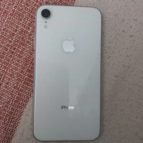iPhone XR