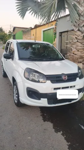 Fiat Uno Attractive 1.0 EVO Fire Flex 8V 5P 2021